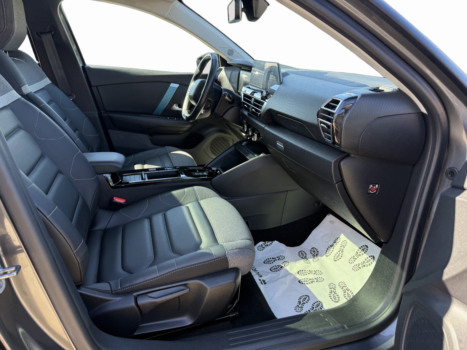 Billede af Citroën ë-C4 50 Shine Sport