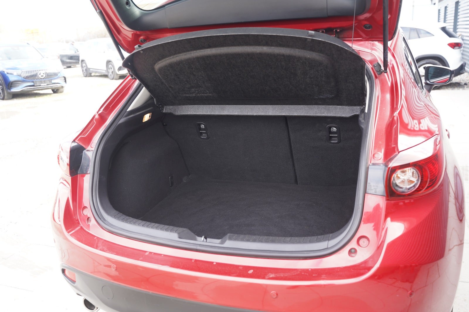 Billede af Mazda 3 2,0 SkyActiv-G 120 Vision