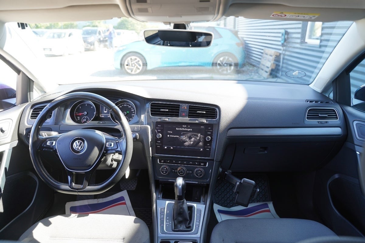 Billede af VW Golf VII 2,0 TDi 150 Comfortline Connect Variant DSG Van
