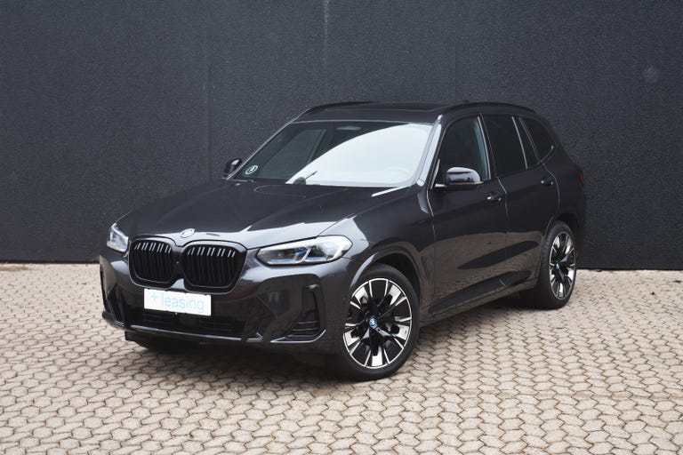 BMW iX3 Impressive M-Sport