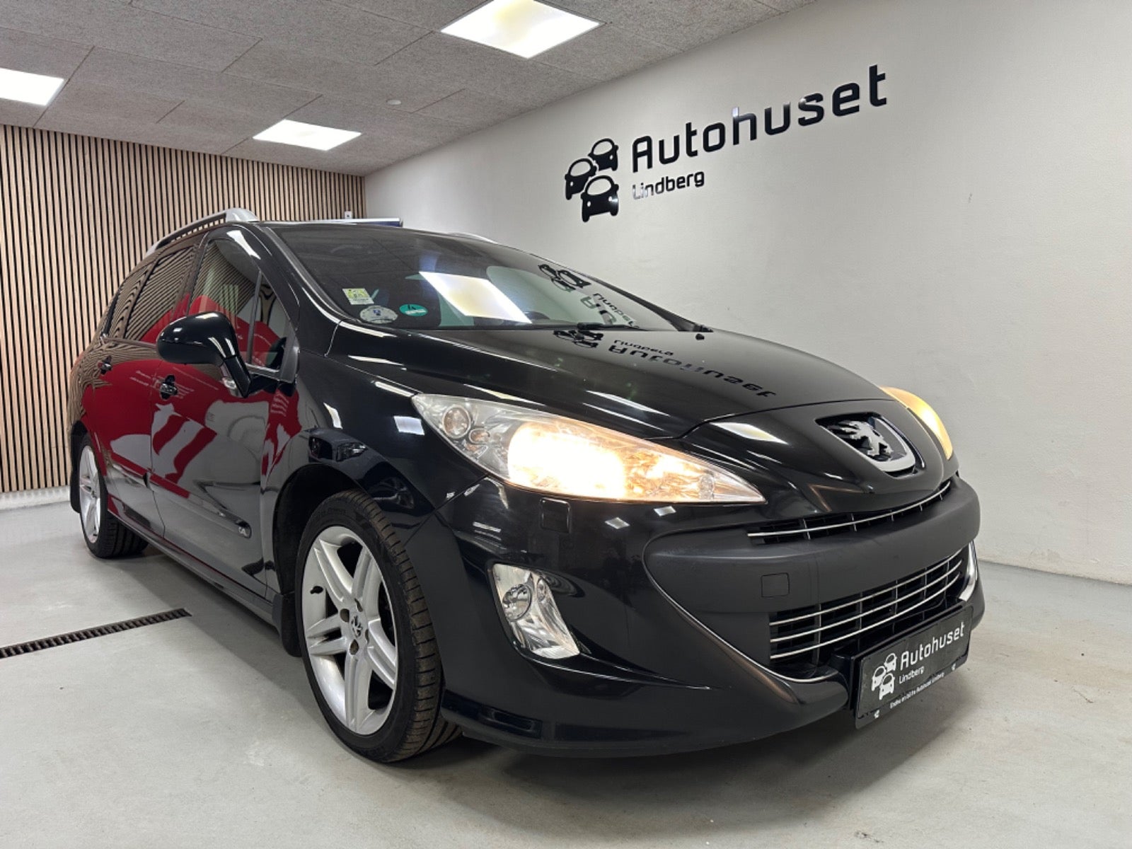 Peugeot 308 2011