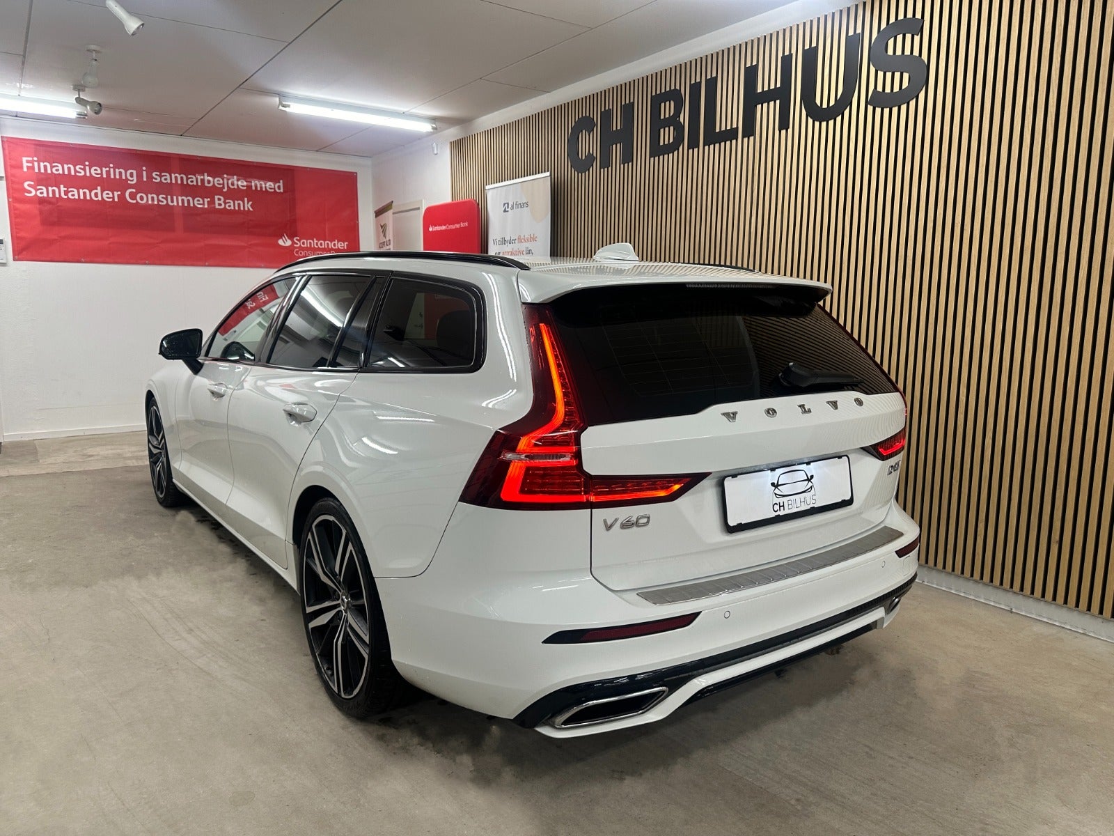 Volvo V60 2019