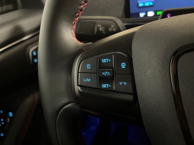 Ford Mustang Mach-E Premium Extended Range Van