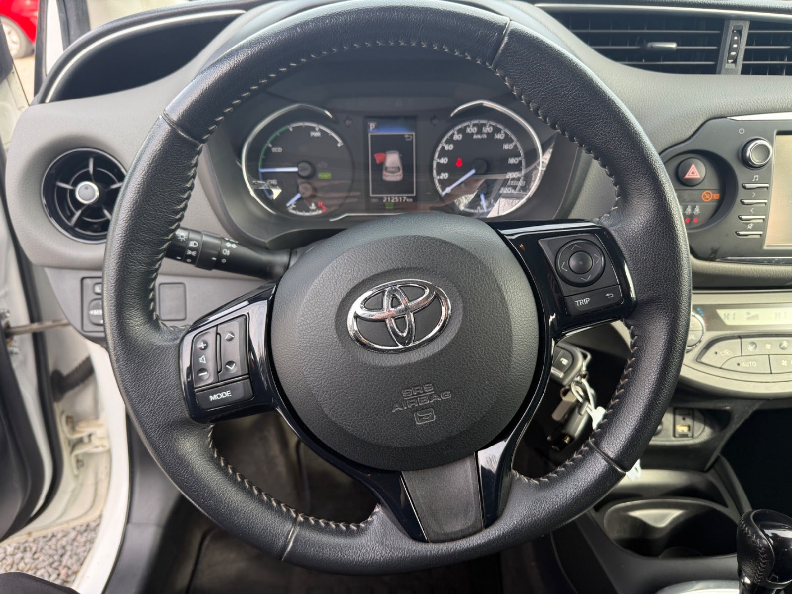 Billede af Toyota Yaris 1,5 Hybrid H2 e-CVT