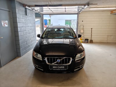 Volvo V70 2,5 T Momentum aut. 5d