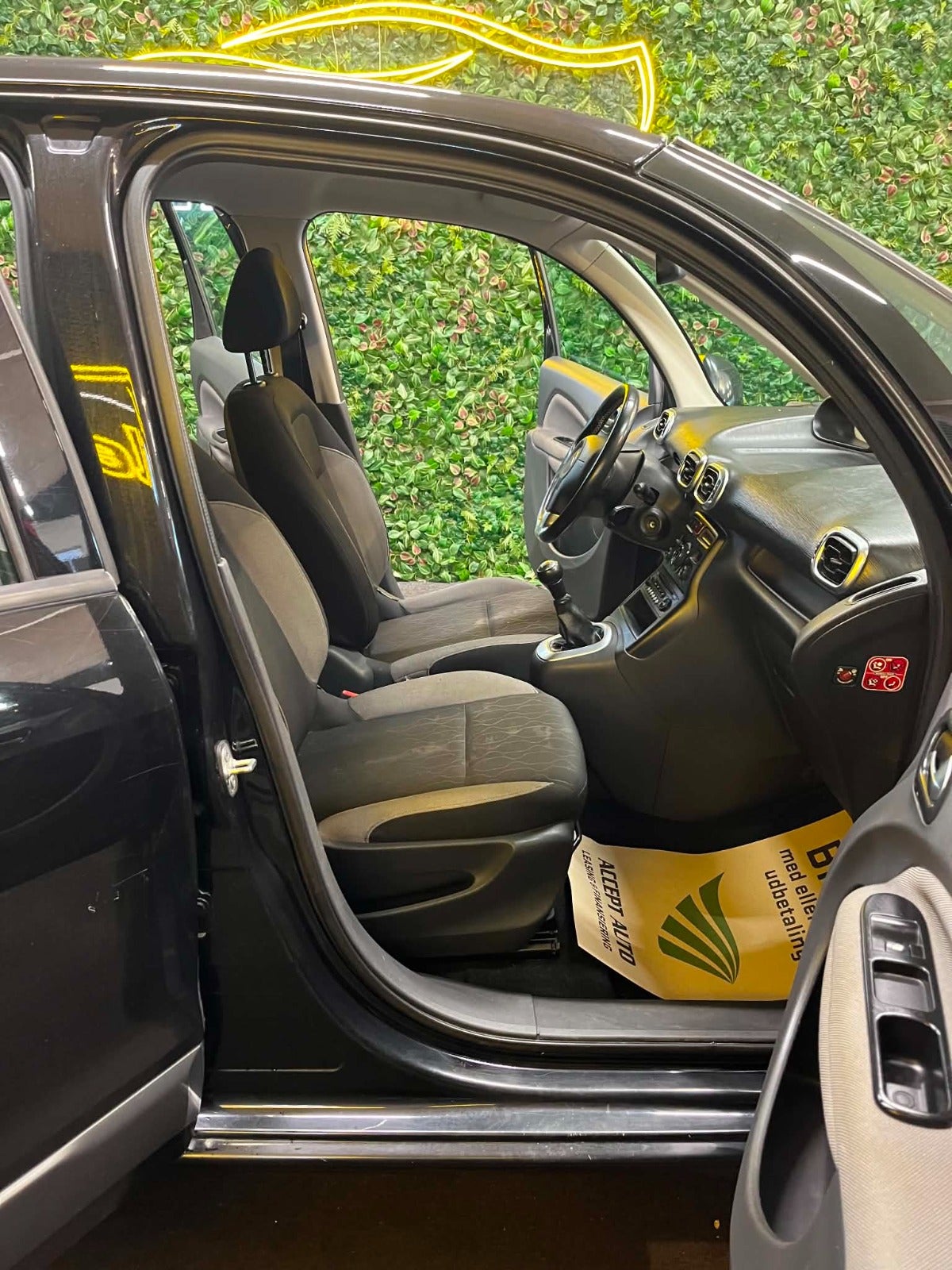 Billede af Citroën C3 Picasso 1,6 BlueHDi 100 Attraction