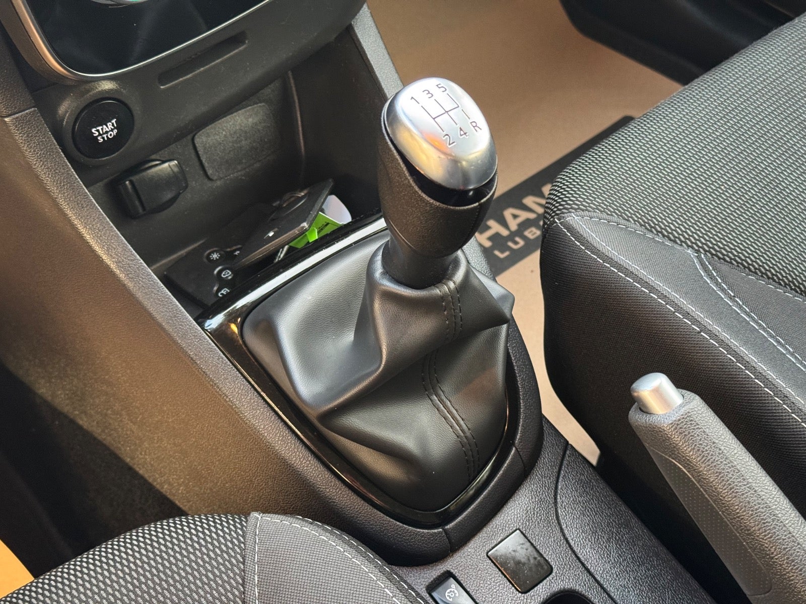 Billede af Renault Clio IV 1,5 dCi 90 Zen Sport Tourer