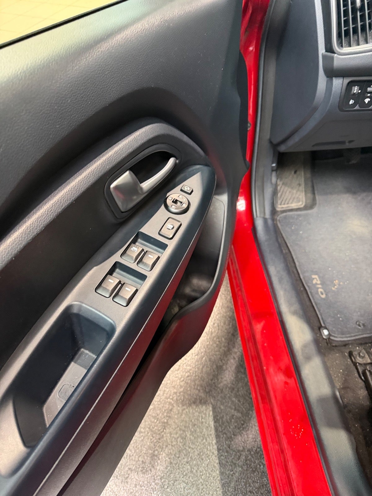 Kia Rio CVVT Attraction+ - billede 6