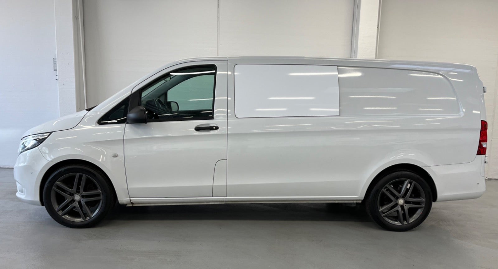 Billede af Mercedes Vito 119 2,2 CDi Complete aut. XL