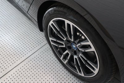 BMW i5 eDrive40 M-Sport