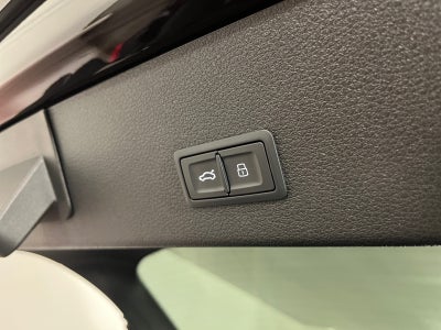 Audi e-tron S-line Sportback quattro Van