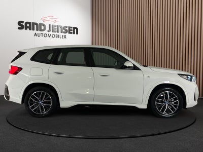BMW iX1 eDrive20 M-Sport Premium