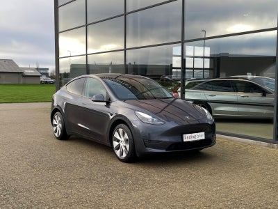 Tesla Model Y  Long Range AWD 5d