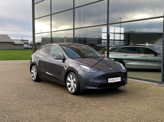 Tesla Model Y Long Range AWD