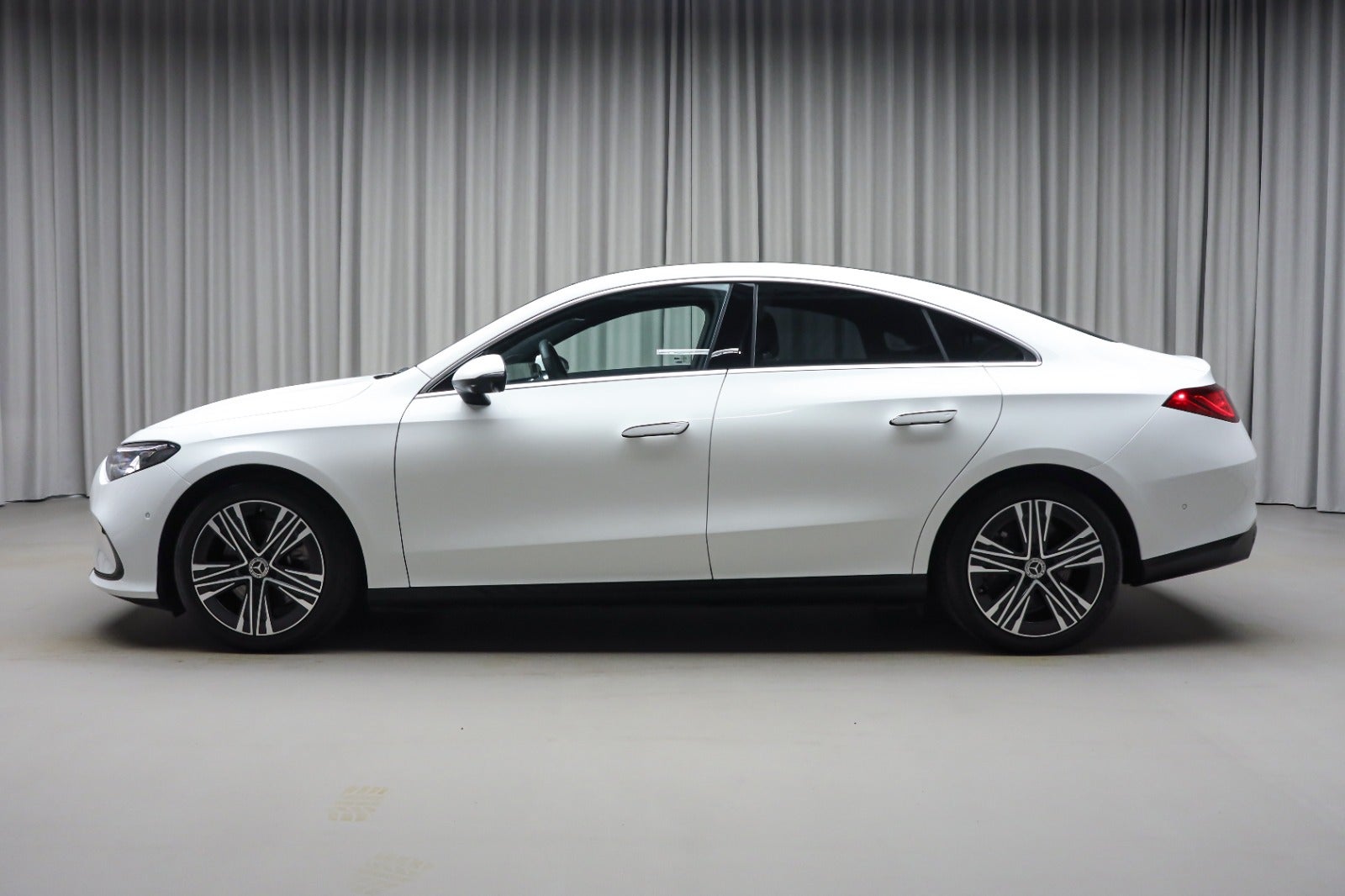 Mercedes-Benz CLA 250+ (6/8)