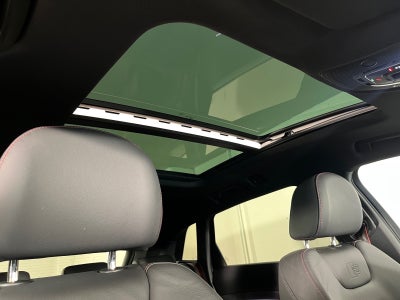 Audi Q8 e-tron S-line quattro Van