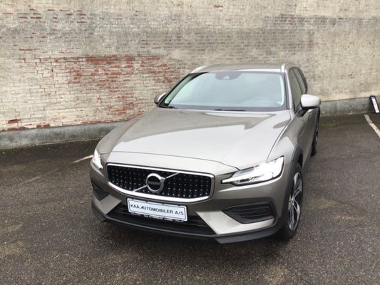 Volvo V60 CC D4 190 aut. AWD