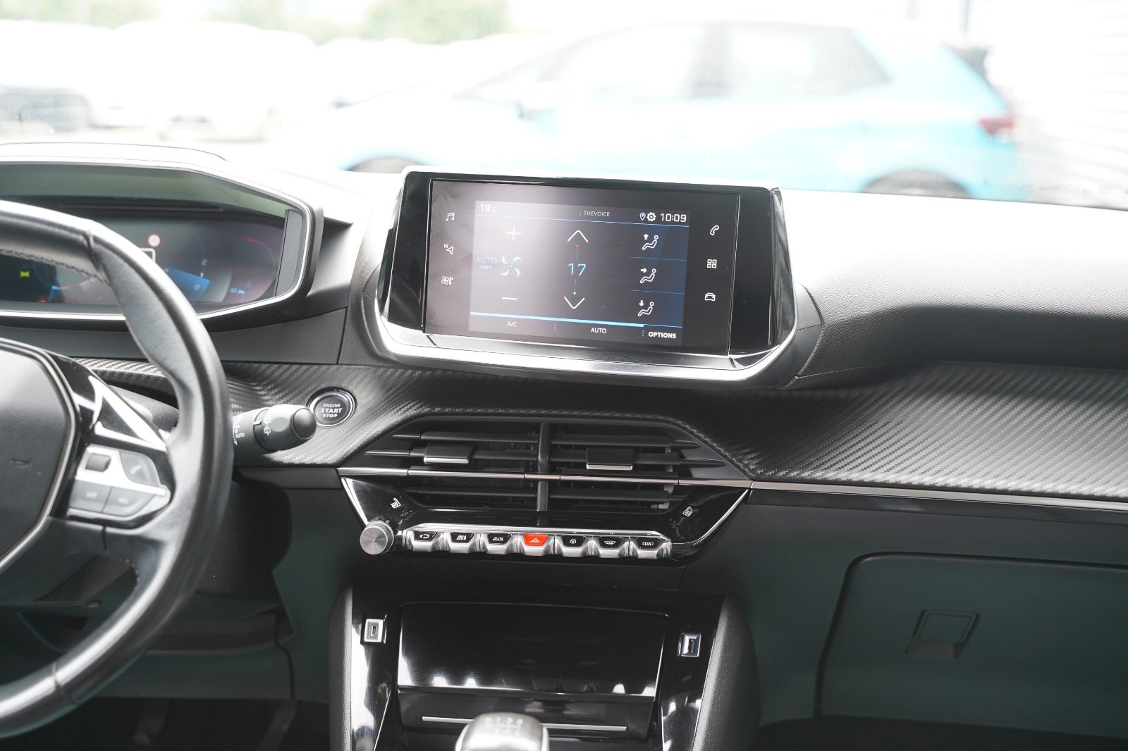 Billede af Peugeot 2008 1,5 BlueHDi 100 Allure Pack