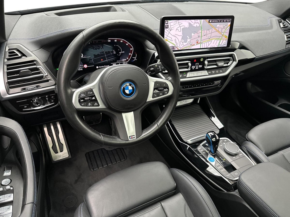 BMW iX3 Charged Plus M-Sport billede 3