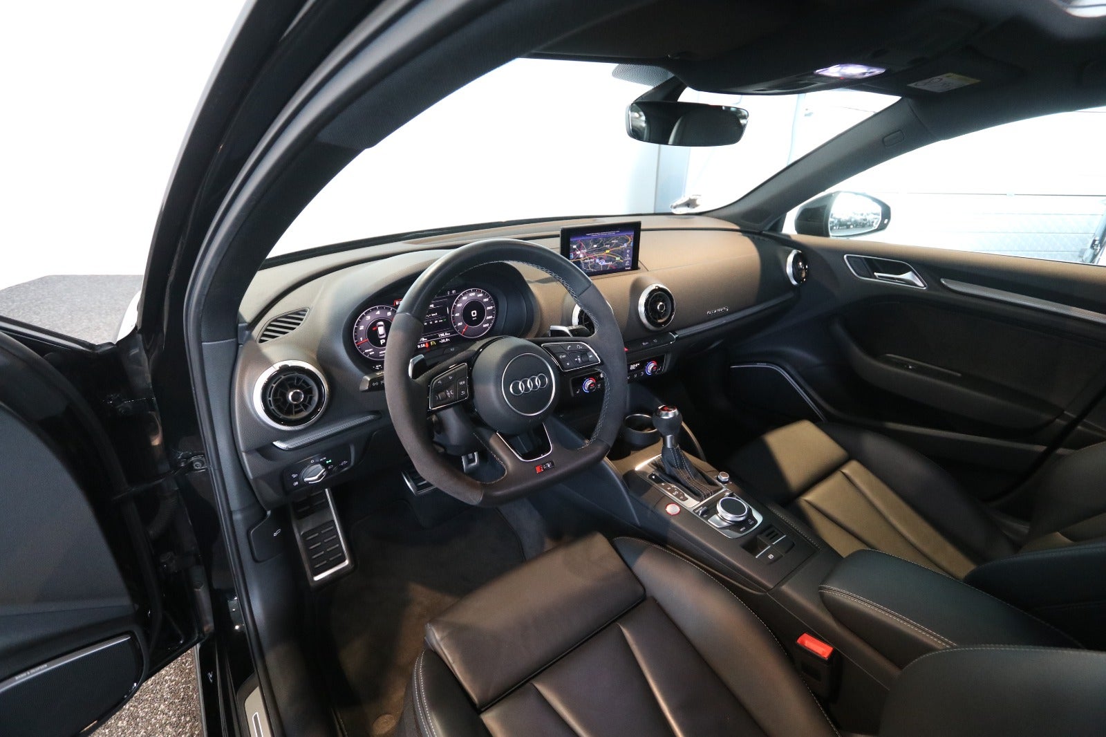 Audi RS3 2019