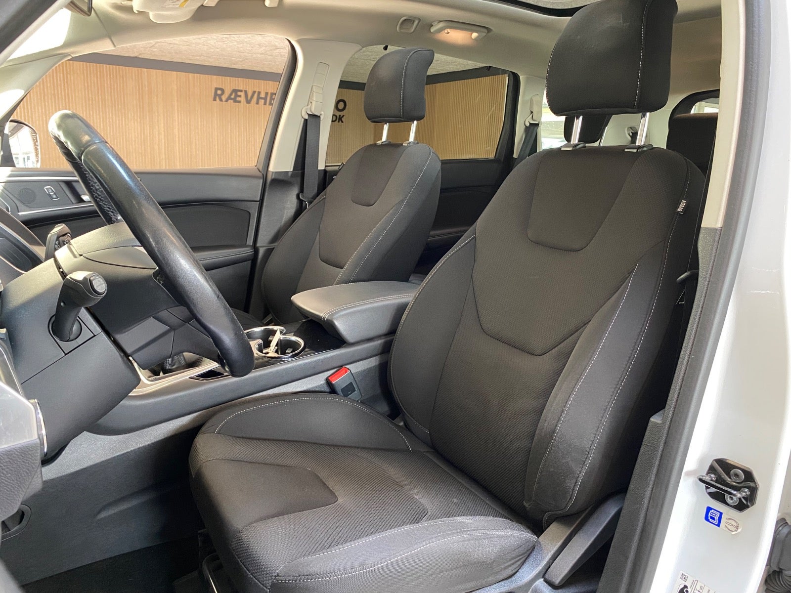 Ford S-MAX SCTi 160 Titanium 7prs – 7