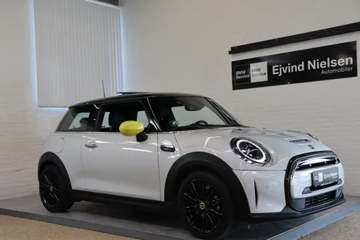 MINI Cooper SE Camden Edition