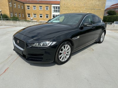 Jaguar XE 2,0 D163 Portfolio aut. 4d