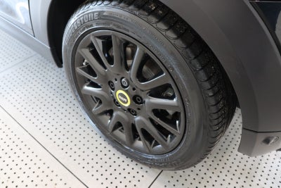 MINI Cooper SE Classic Trim
