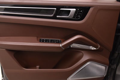 Porsche Cayenne Turbo Tiptr.