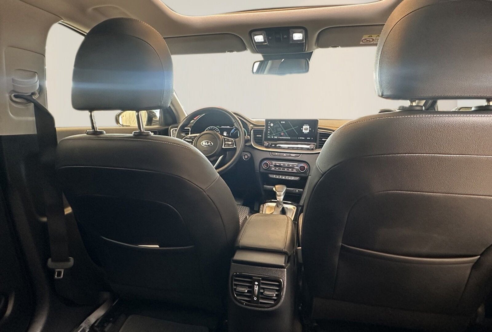 Kia XCeed PHEV Upgrade Intro DCT