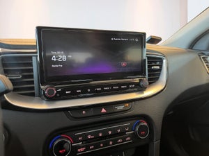 Kia Ceed PHEV Upgrade Premium SW DCT