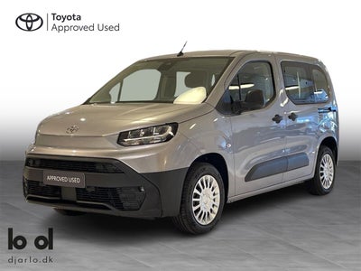 Toyota ProAce City Verso 50 Medium Family 5d