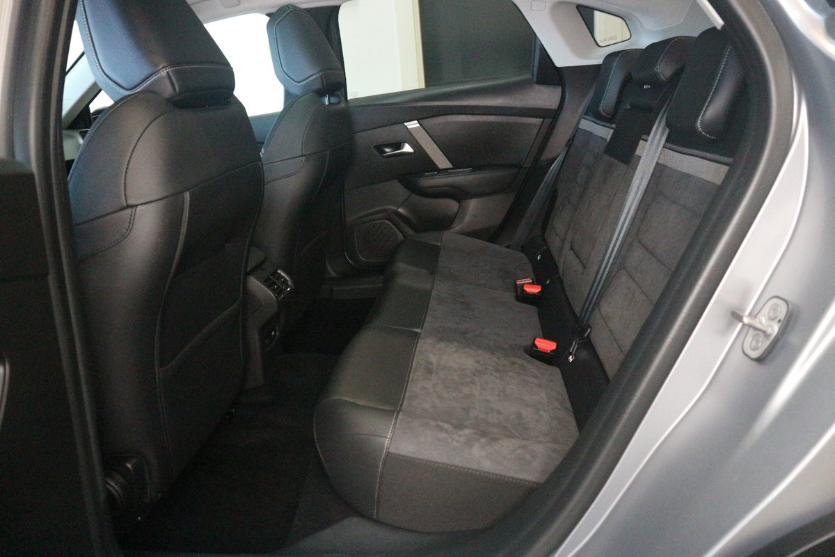 Citroën ë-C4 X Palais Sky