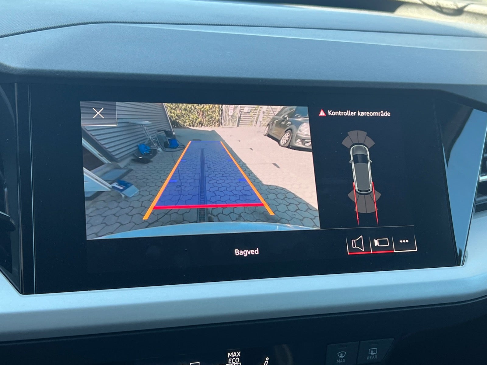 Audi Q4 e-tron Advanced