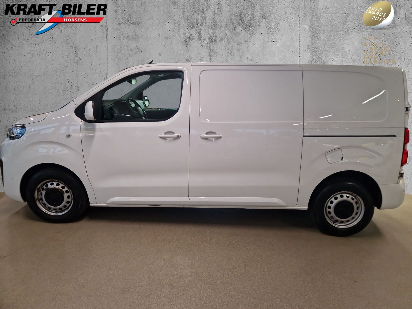 Billede af Peugeot Expert 2,0 BlueHDi 120 L2 Premium Van