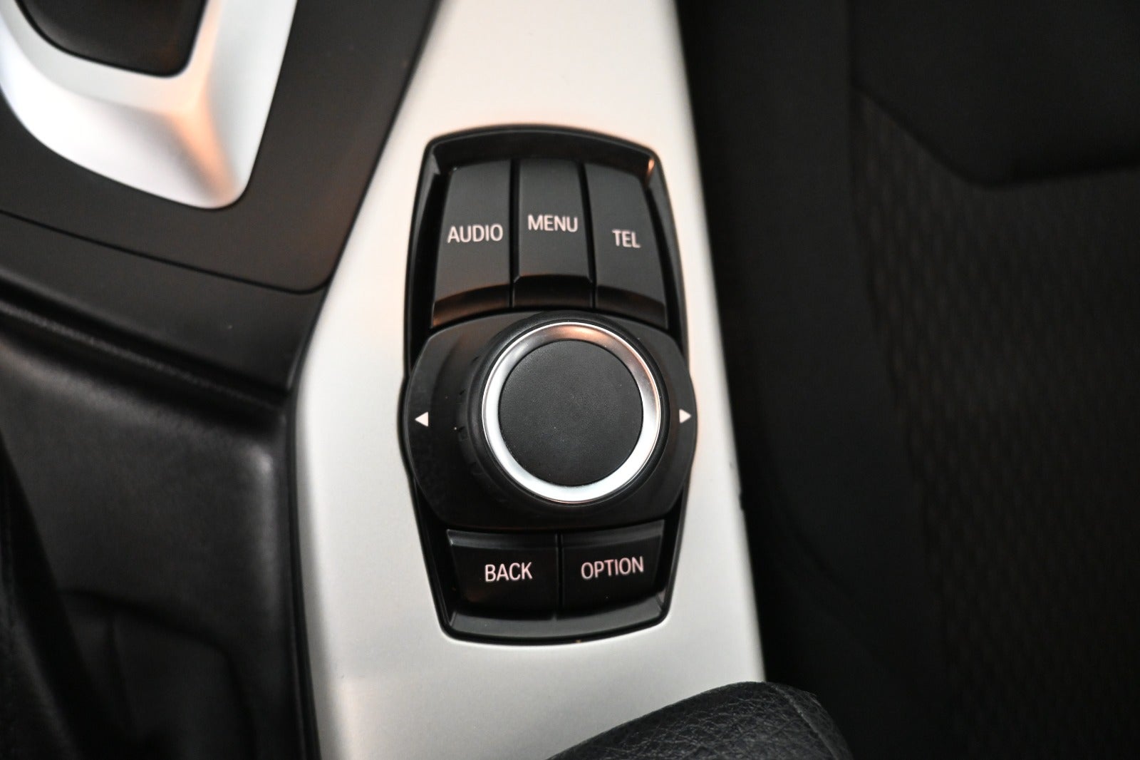 BMW 120d Connected aut.