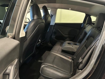 Tesla Model Y RWD