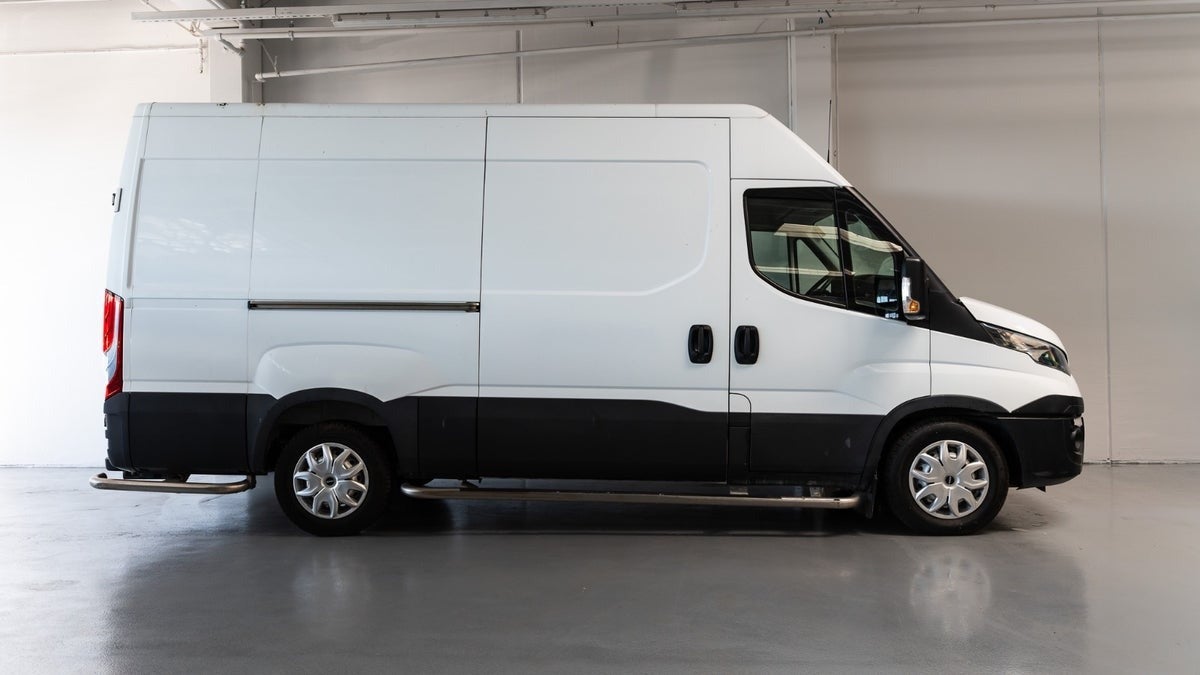 Billede af Iveco Daily 2,3 35S14 12m³ Van