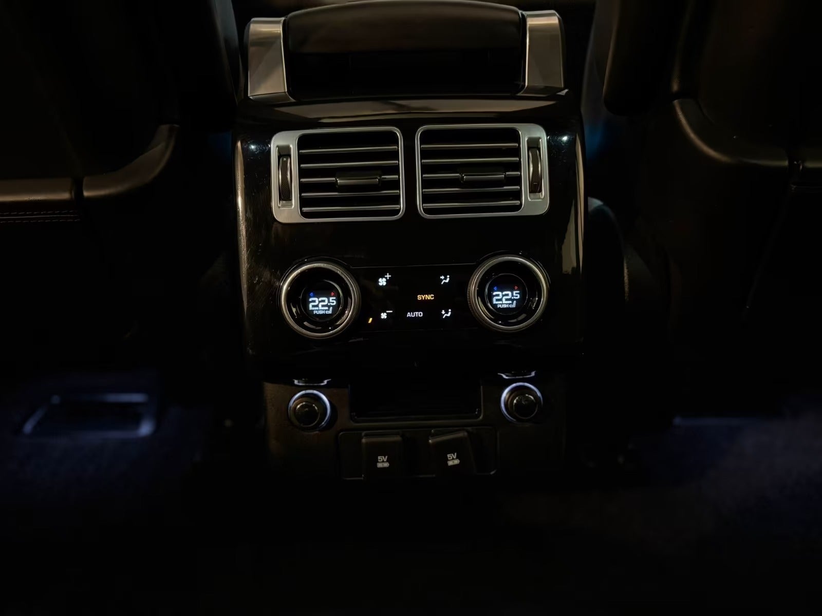 Land Rover – Range Rover