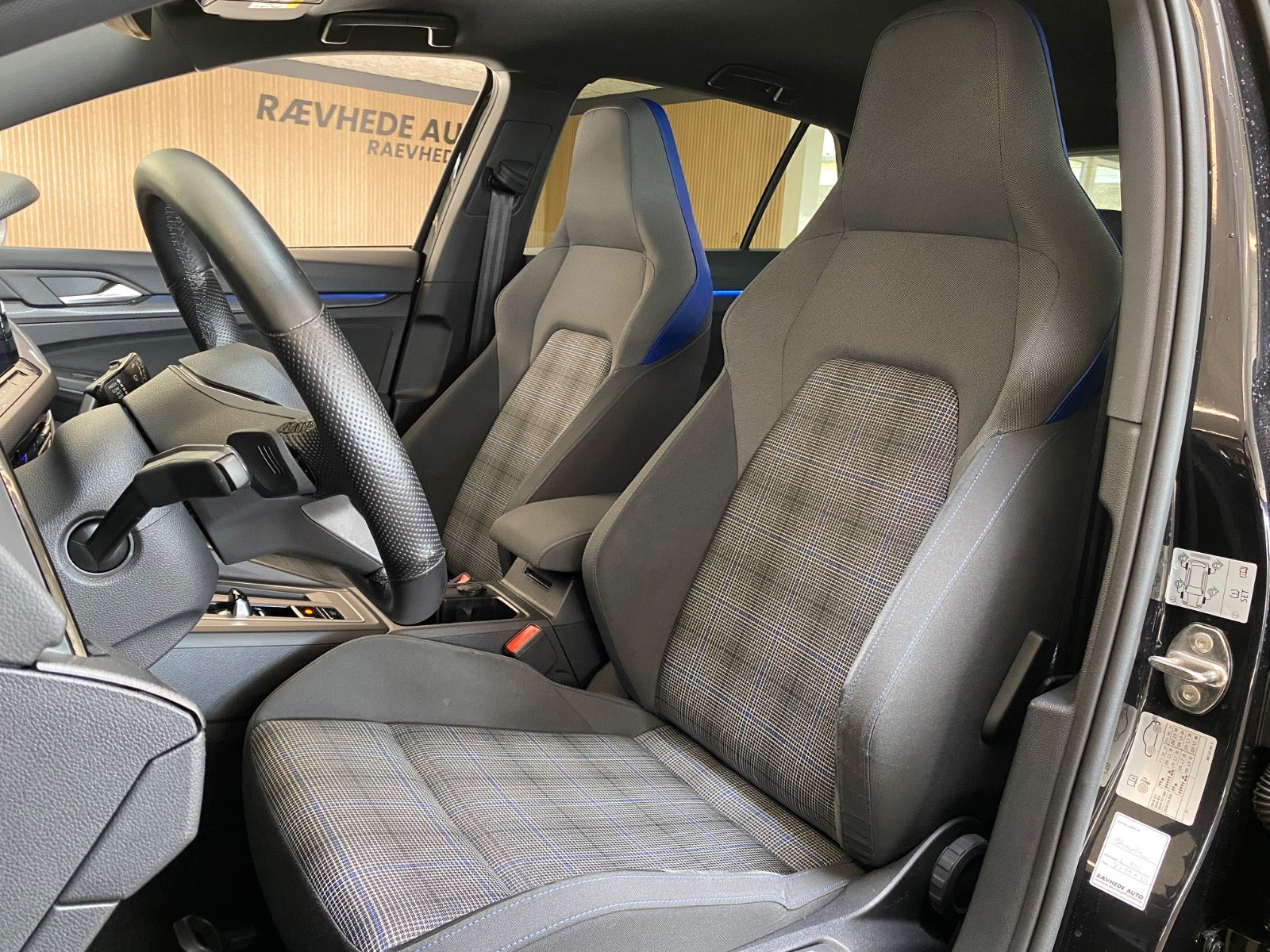 VW Golf VIII GTE DSG – 6