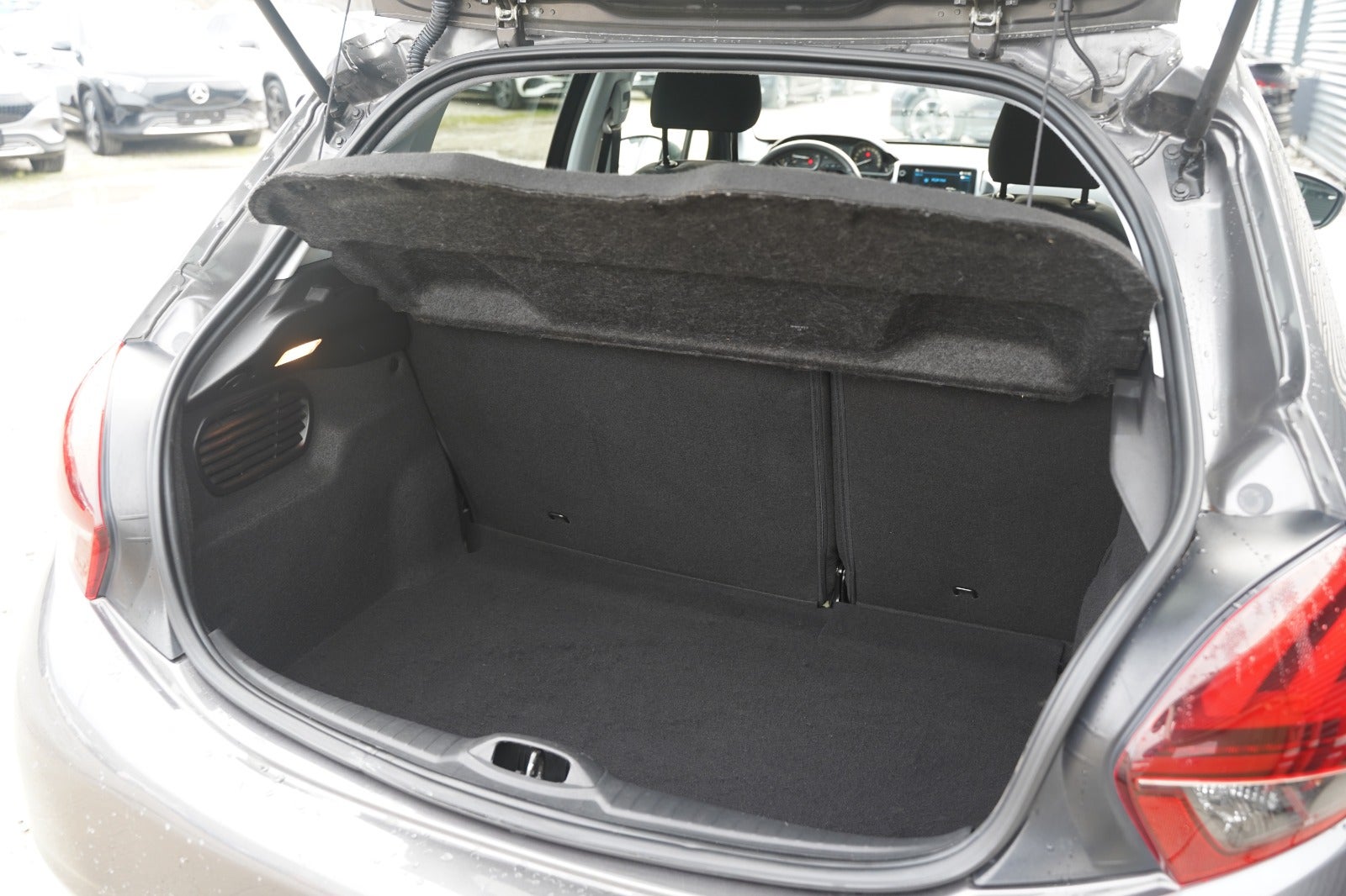 Billede af Peugeot 208 1,2 PureTech 82 Active