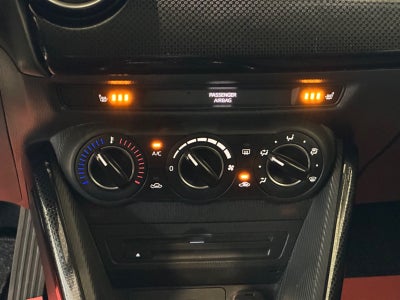 Mazda 2 SkyActiv-G 90 Niseko