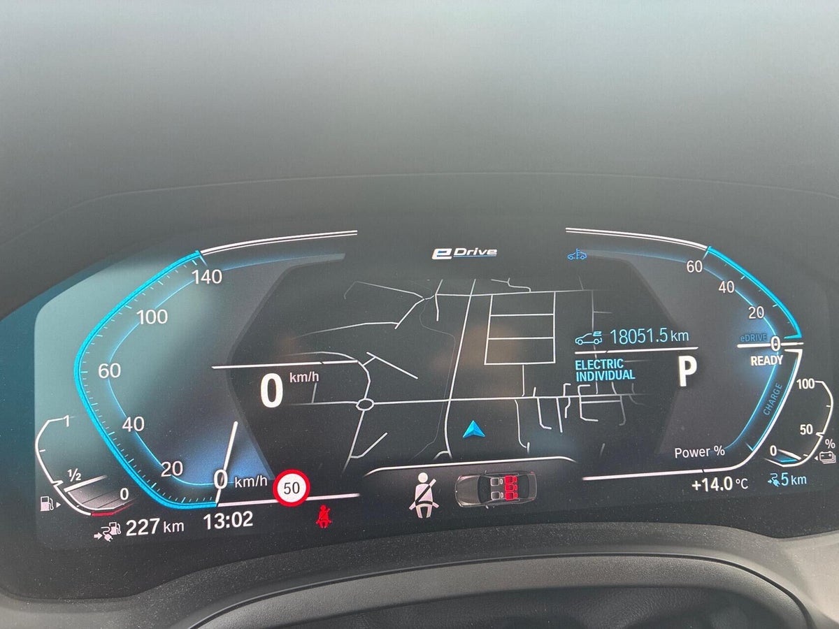 BMW 330e M-Sport aut. billede 14