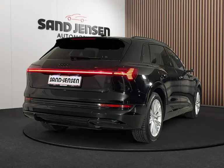 Audi e-tron S-line quattro