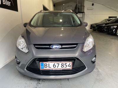 Ford Grand C-MAX TDCi 140 Titanium
