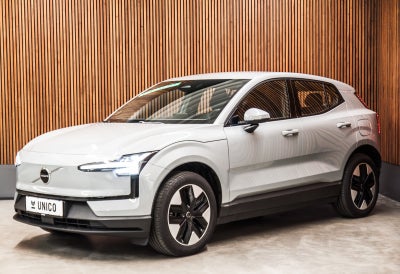 Volvo EX30 Extended Range Core