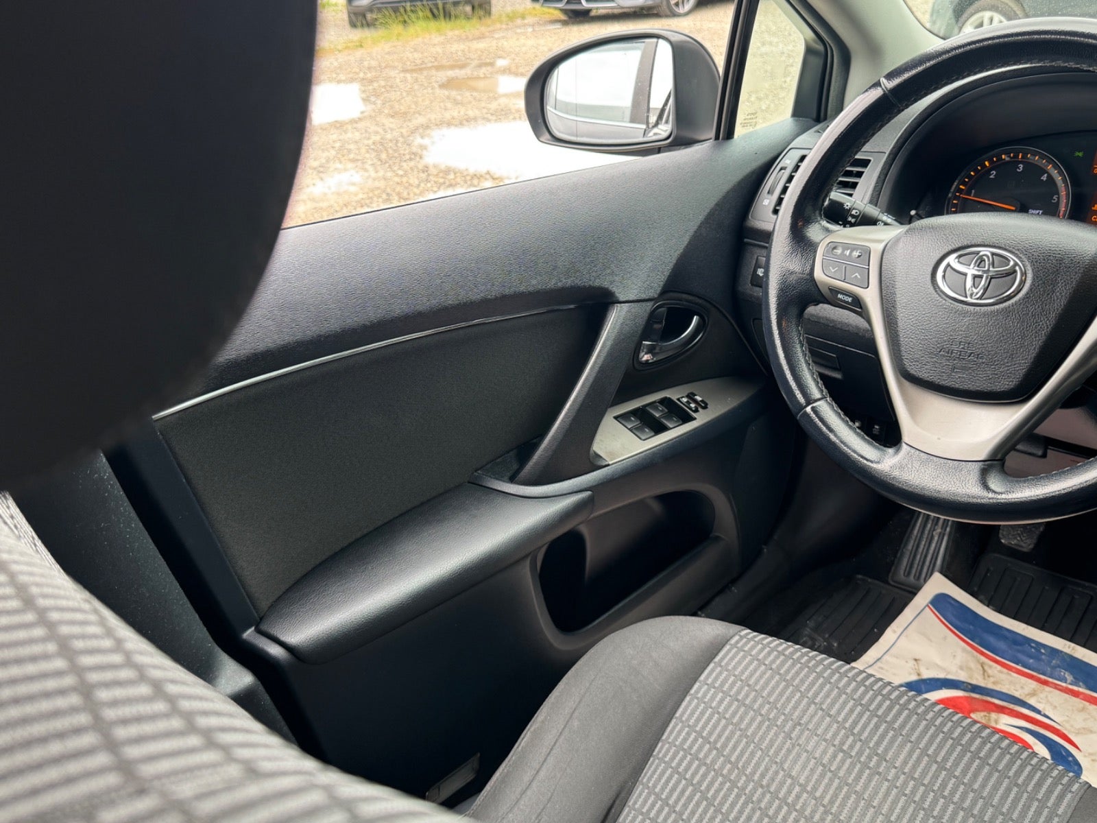 Billede af Toyota Avensis 2,0 D-4D T2 stc.