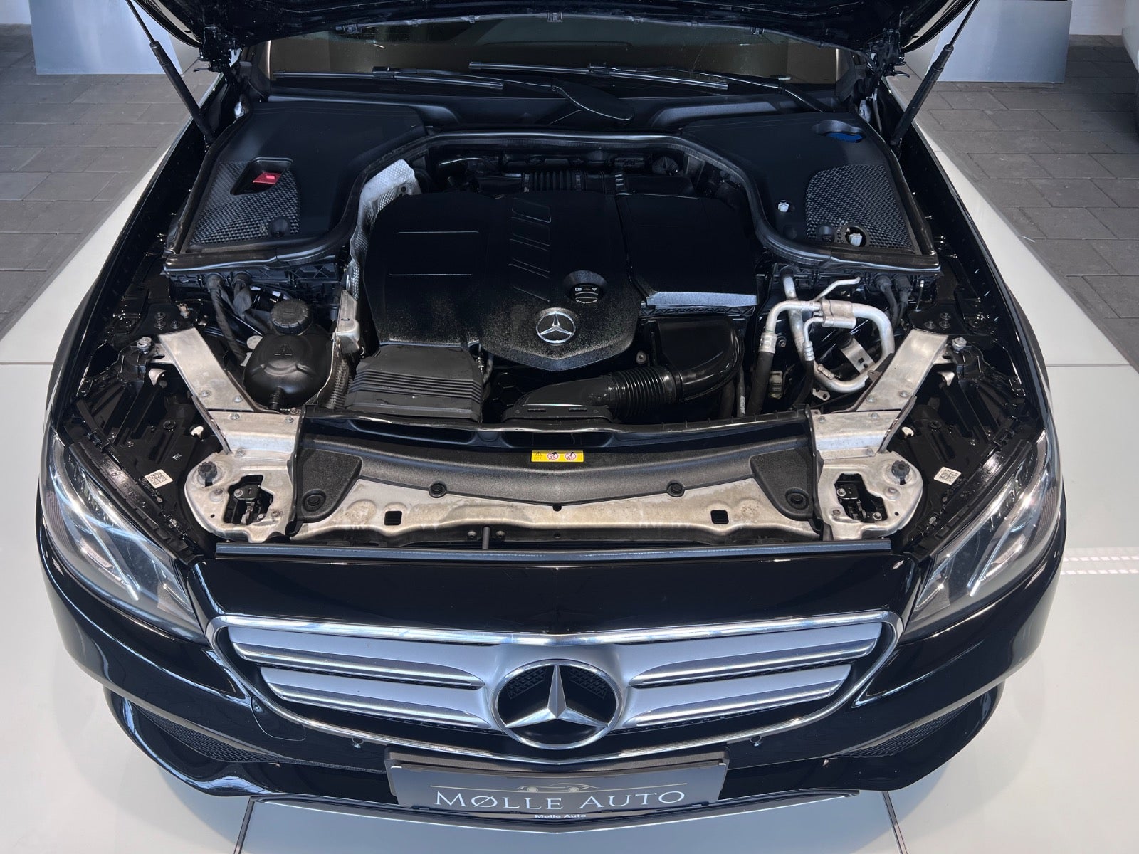 Billede af Mercedes E220 d 2,0 Avantgarde
