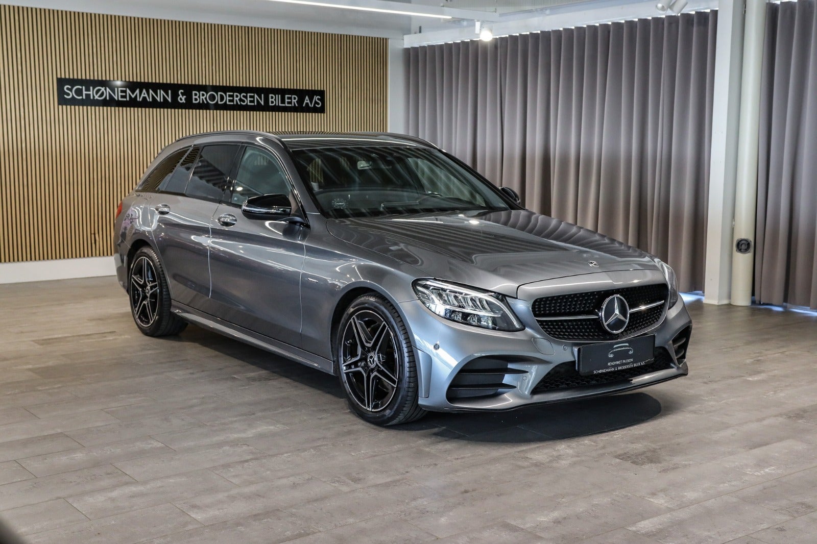 Billede af Mercedes C220 d 2,0 AMG Line Night Edition stc. aut.