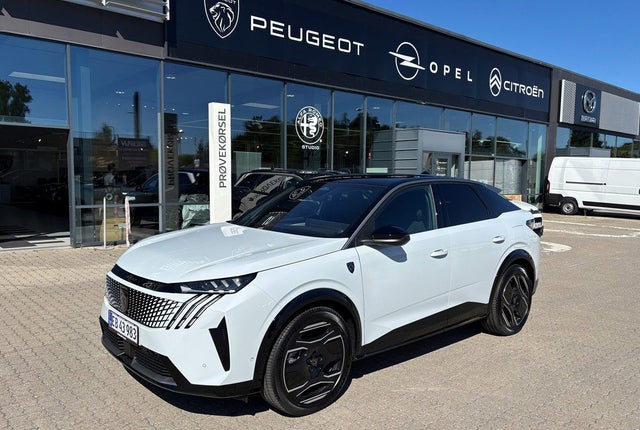 Peugeot e-3008 77 GT Pack
